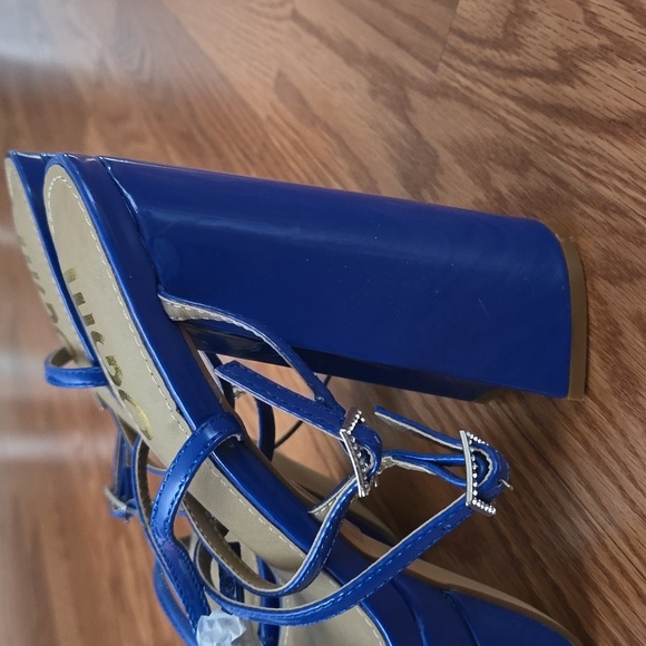 EGO Mavery Strappy Platform Heel Sandals - Picture 7 of 15